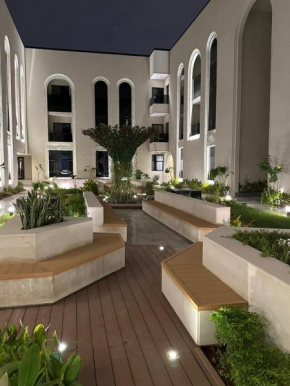 Three Bedroom Modern Apartment in Al Malqa